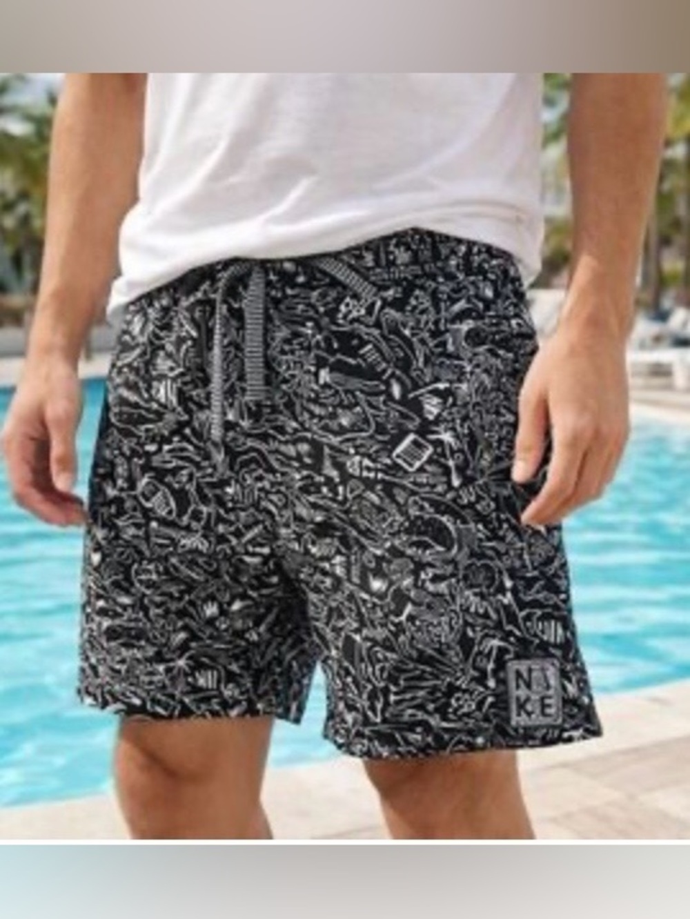 Nike Black & White Doodle-Print Men’s Swim Trunks size M